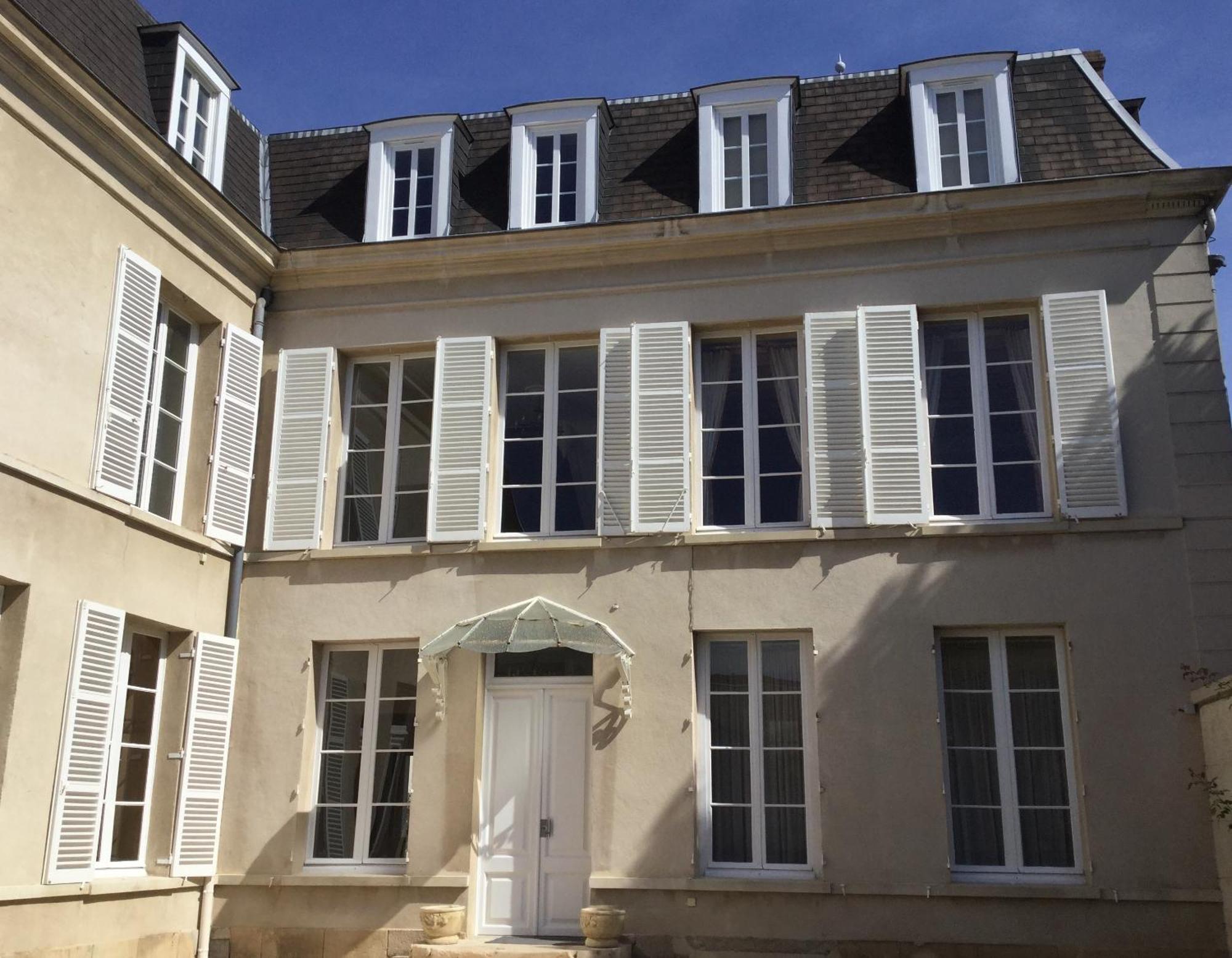 Le Clos D 'Ay Ay-Champagne Exterior photo